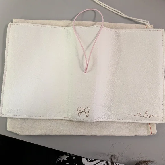 Foxy Fix-Lush Snow Couture No3 - Picture 6 of 6